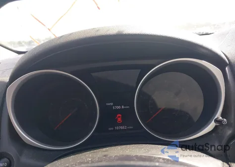 2011 Mitsubishi Outlander Sport Es z USA, uszkodzony, nr VIN JA4AP3AU2BZ022206